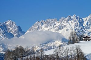 Rakouské hory v mlze